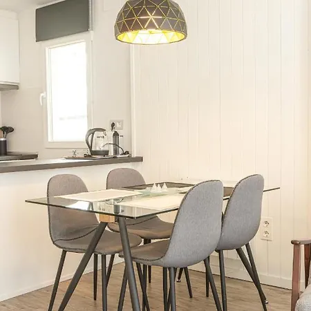 Holidays, Tripp, 1 Dormitorio, 4 Personas, Terraza Daire Sierra Nevada