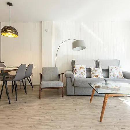 Holidays, Tripp, 1 Dormitorio, 4 Personas, Terraza Διαμέρισμα