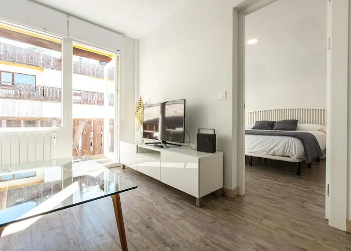 Holidays, Tripp, 1 Dormitorio, 4 Personas, Terraza 公寓 塞拉内华达