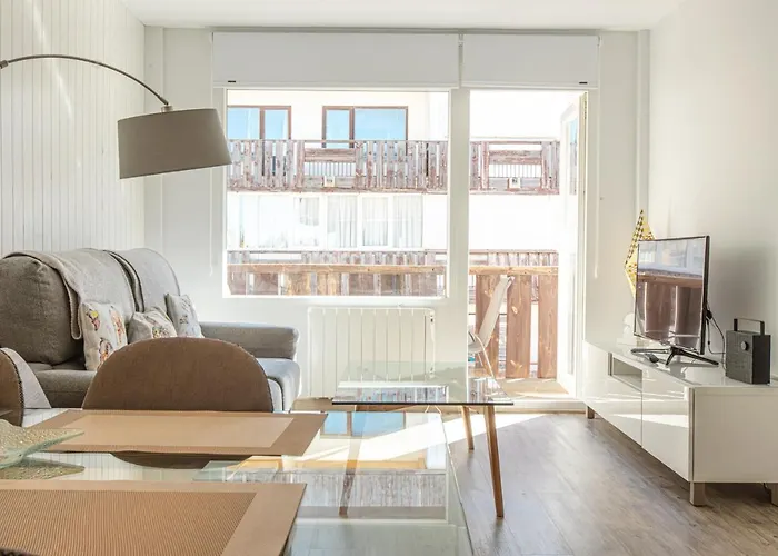 公寓 Holidays, Tripp, 1 Dormitorio, 4 Personas, Terraza 塞拉内华达