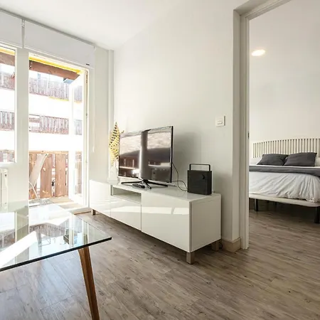 Holidays, Tripp, 1 Dormitorio, 4 Personas, Terraza Apartment Sierra Nevada