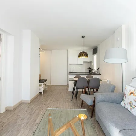 Apartment Holidays, Tripp, 1 Dormitorio, 4 Personas, Terraza Sierra Nevada